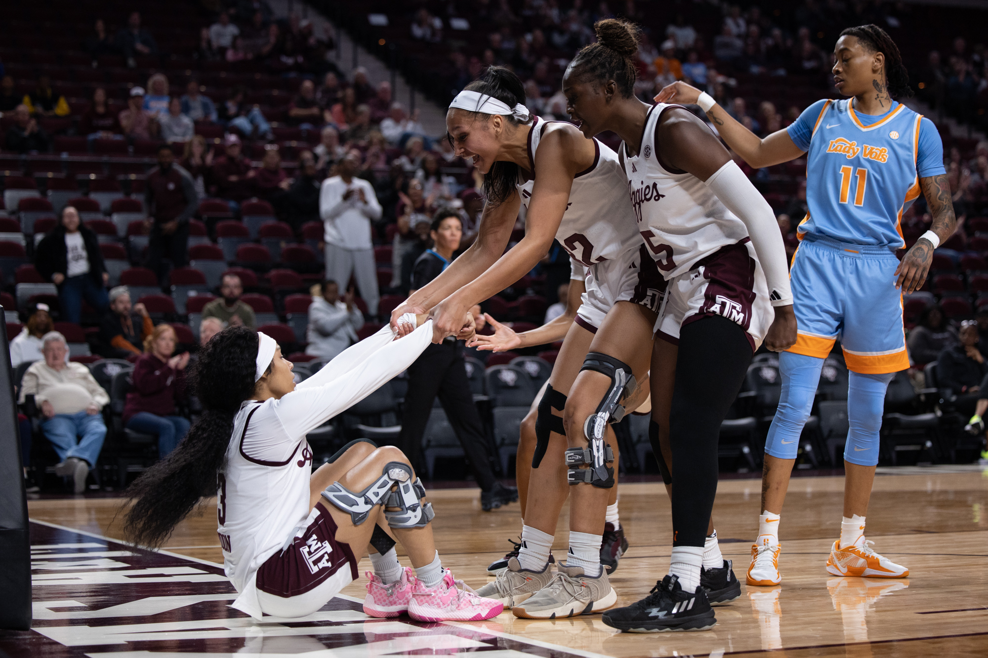 GALLERY: Women's Basketball vs. Tennessee