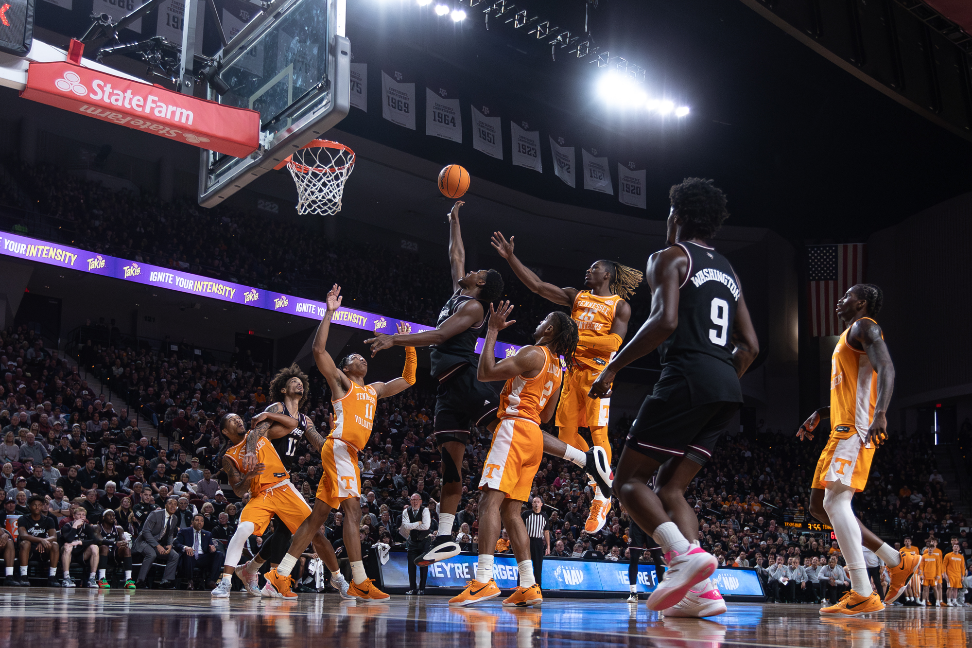 GALLERY: Men's Basketball vs. Tennessee