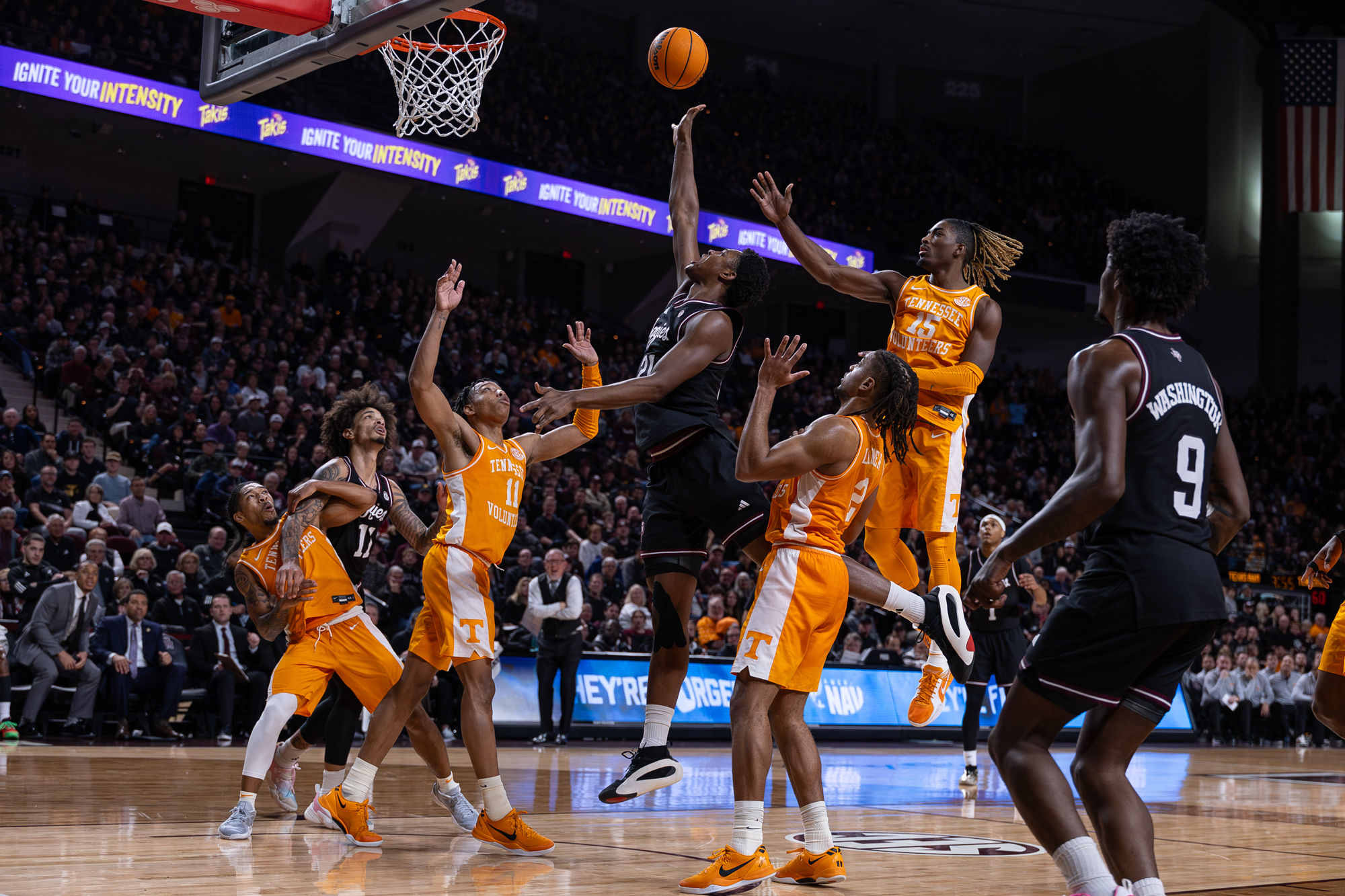 GALLERY: Men's Basketball vs. Tennessee