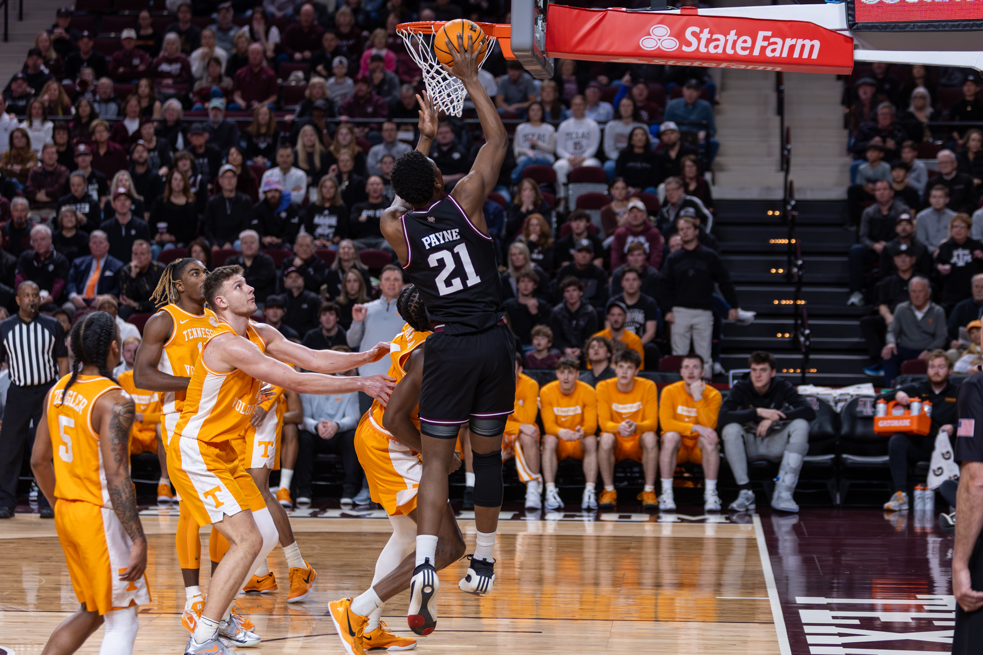 GALLERY: Men's Basketball vs. Tennessee