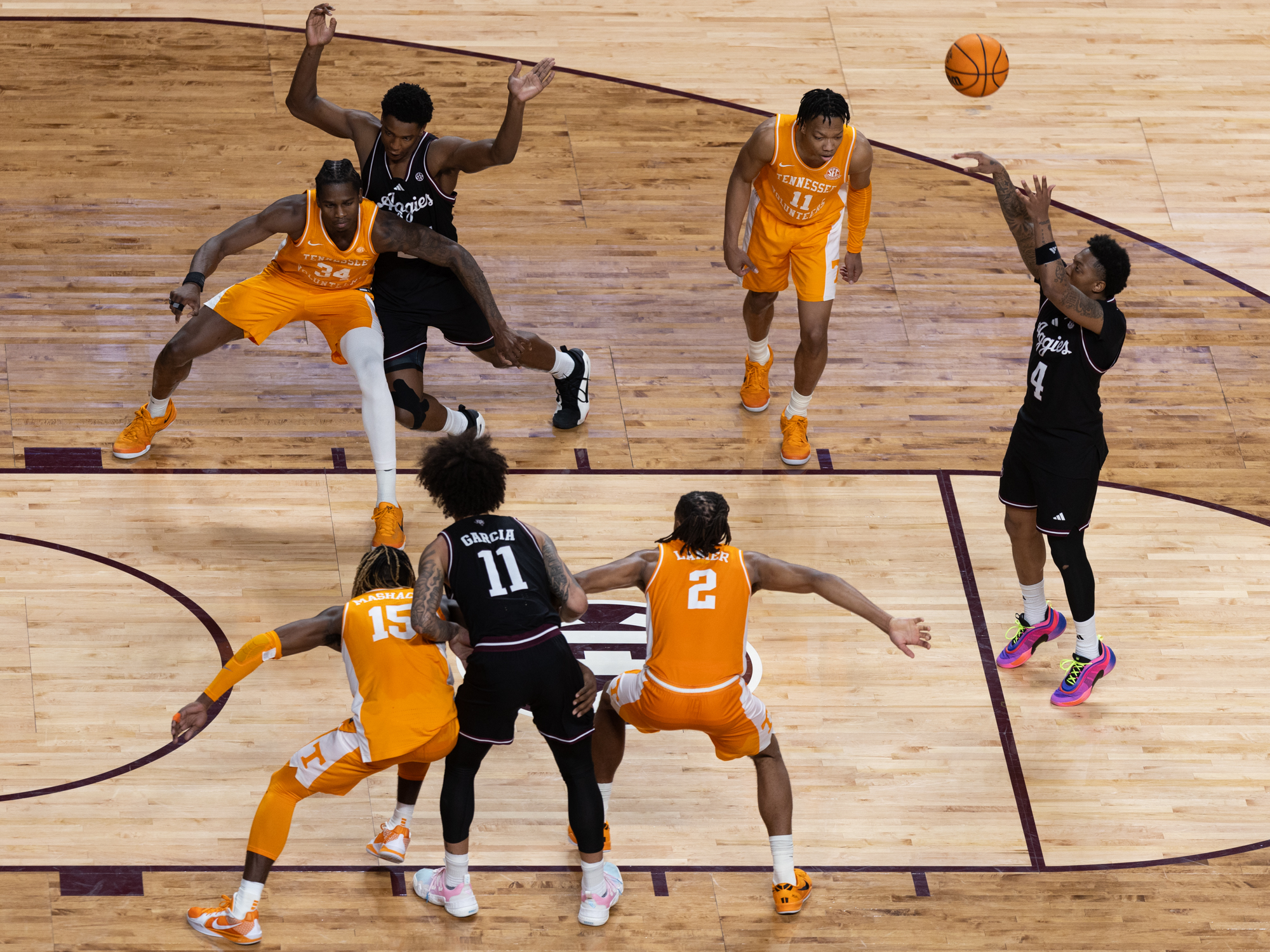 GALLERY: Men's Basketball vs. Tennessee