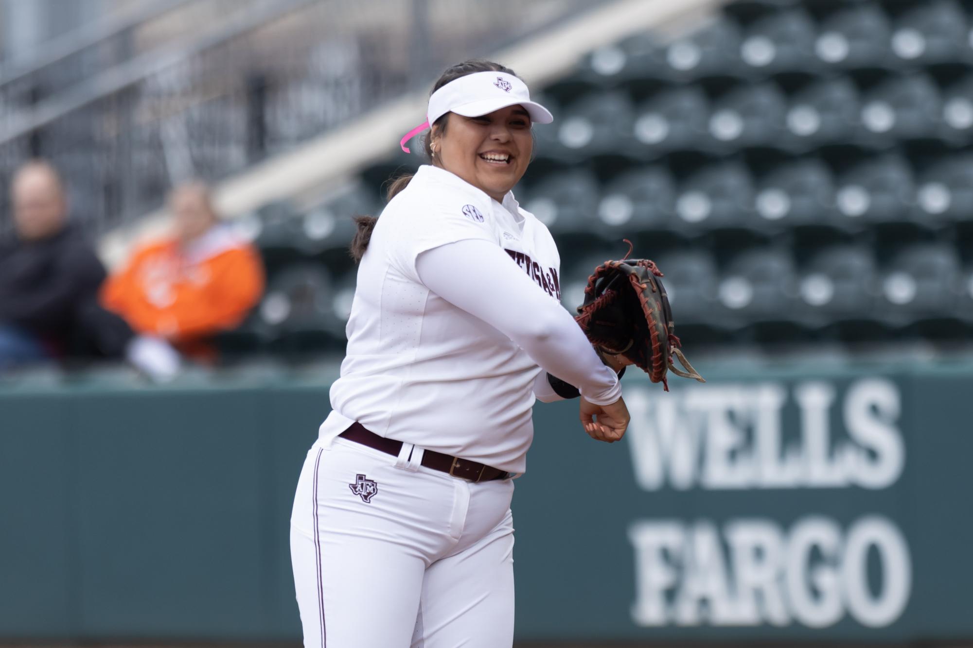 GALLERY: Softball vs. Texas State