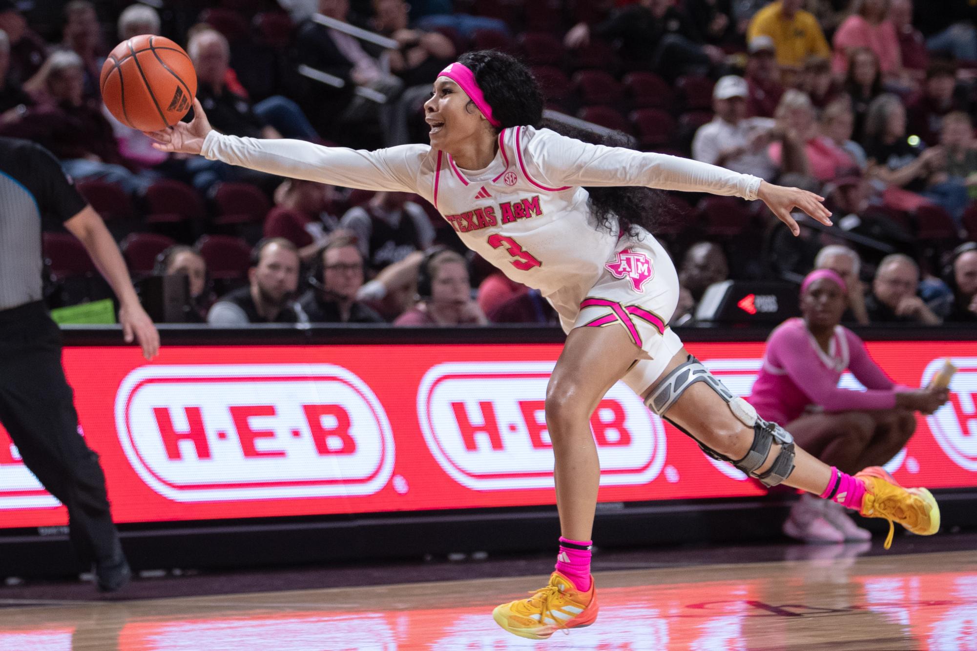 GALLERY: Women's Basketball vs. Missouri