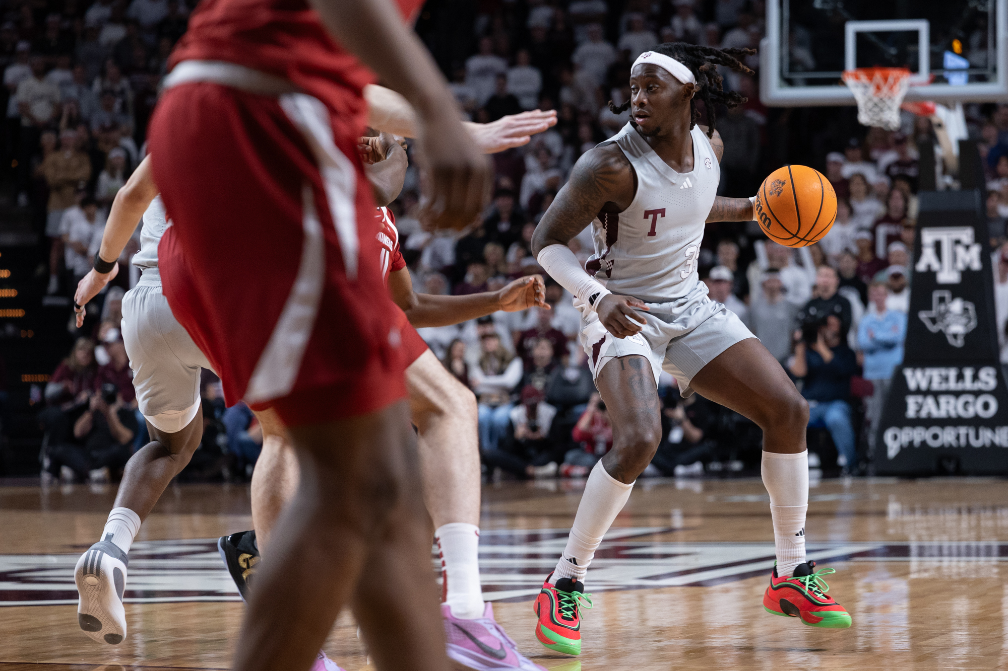 GALLERY: Men's Basketball vs. Arkansas