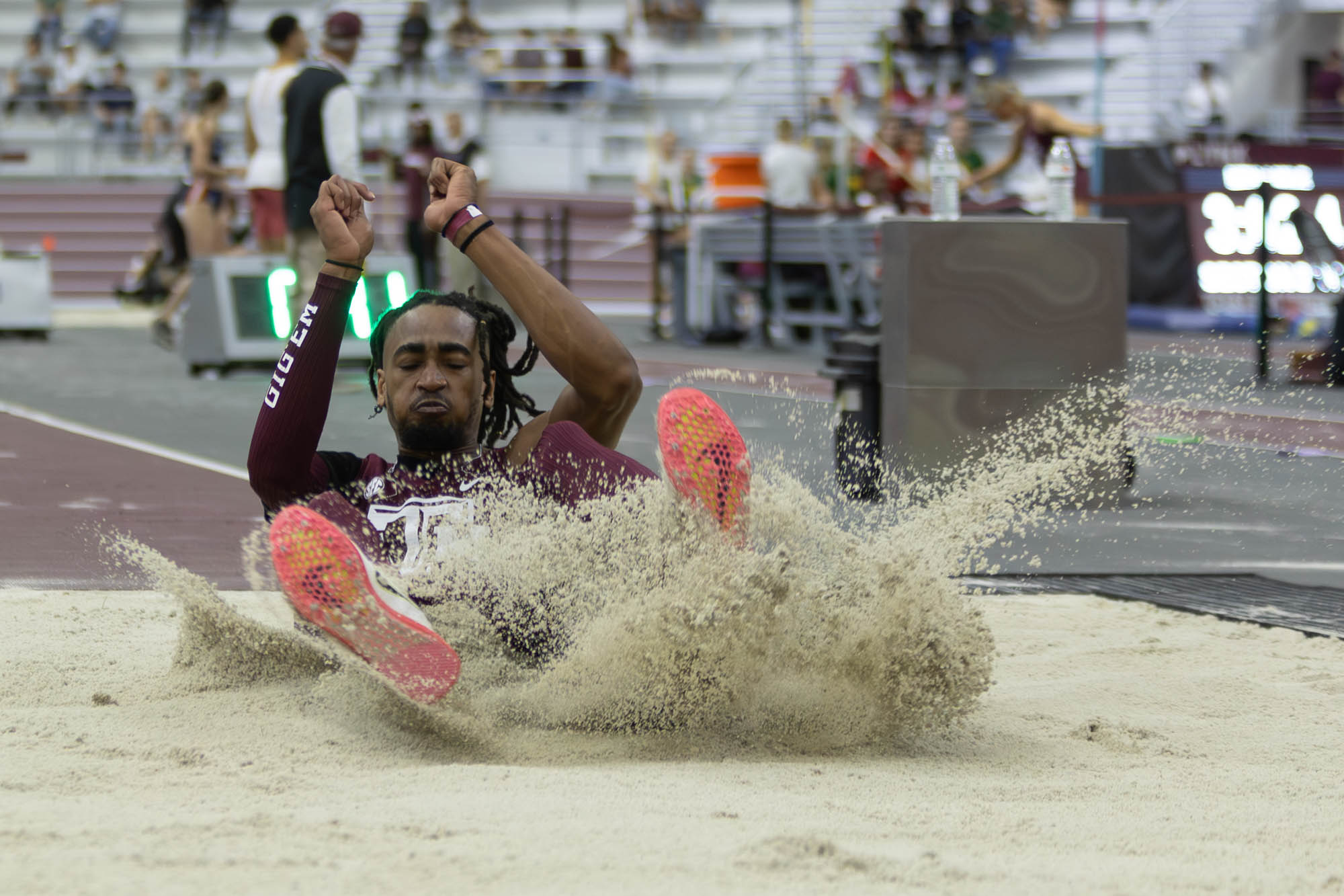 GALLERY: Indoor Track & Field Charlie Thomas Invitational