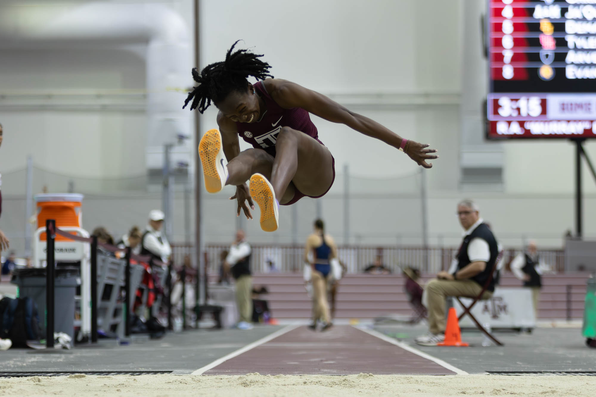 GALLERY: Indoor Track & Field Charlie Thomas Invitational