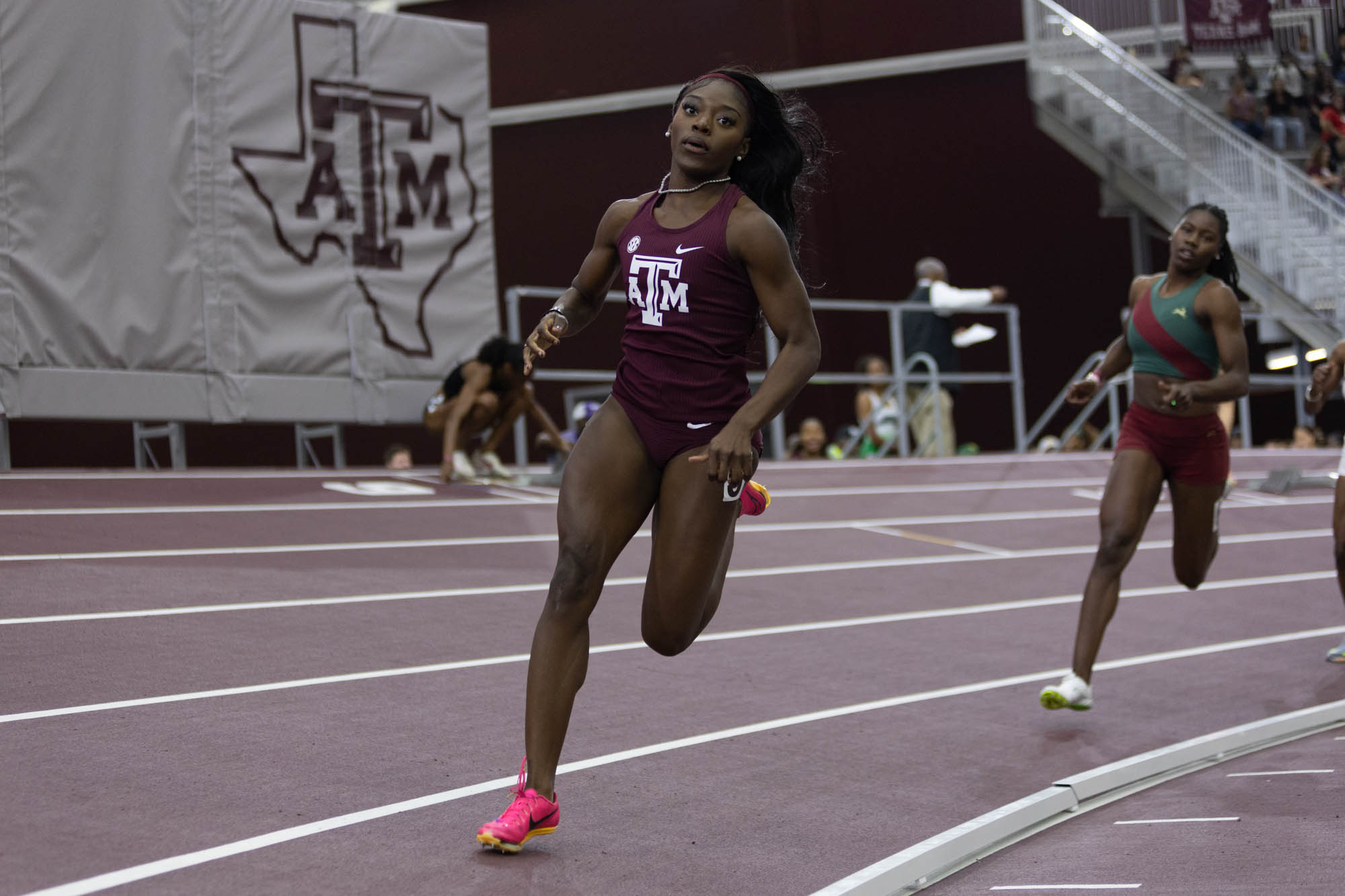 GALLERY: Indoor Track & Field Charlie Thomas Invitational