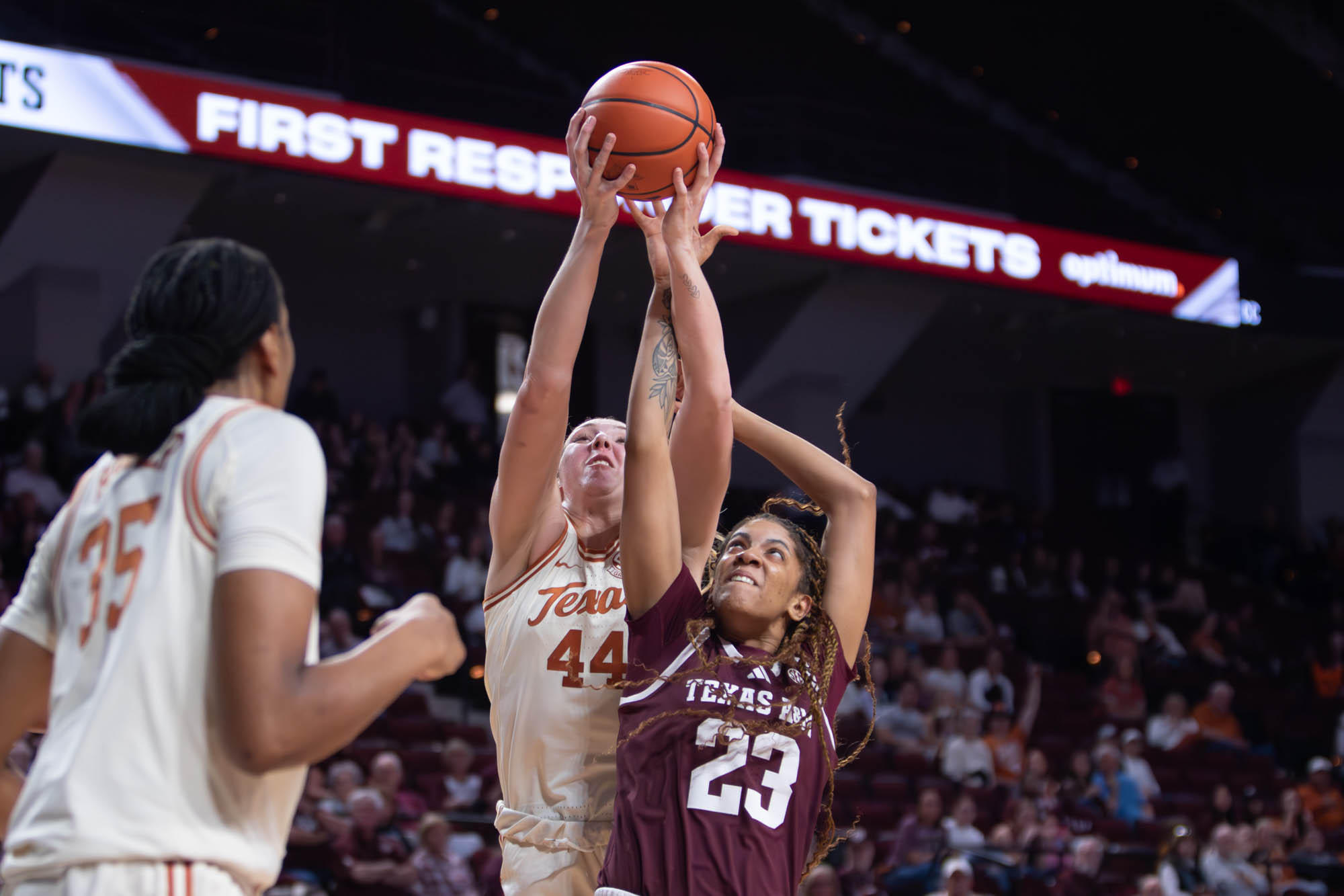 GALLERY: Women's Basketball vs. Texas