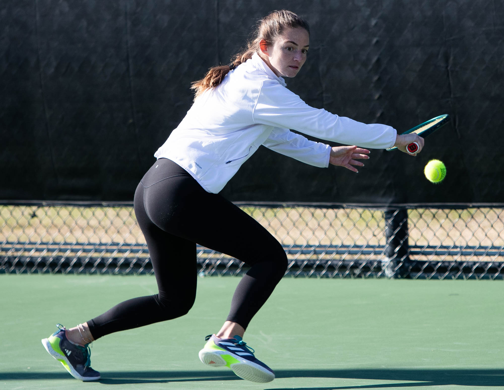 GALLERY: Women’s Tennis vs. Pepperdine