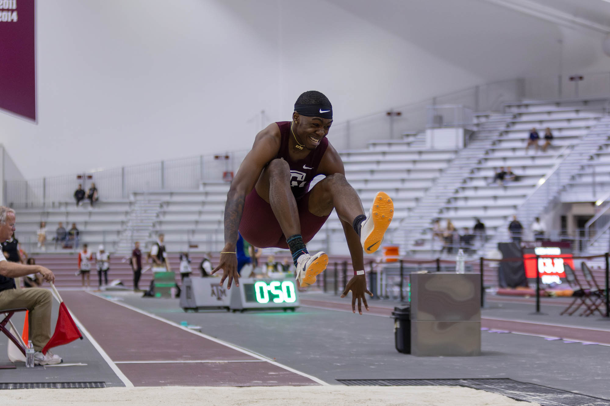 GALLERY: Indoor Track & Field Charlie Thomas Invitational