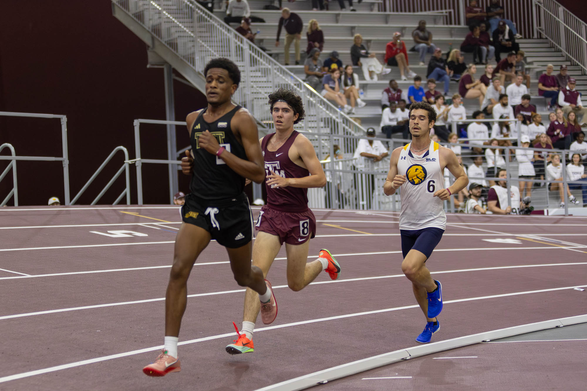 GALLERY: Indoor Track & Field Charlie Thomas Invitational