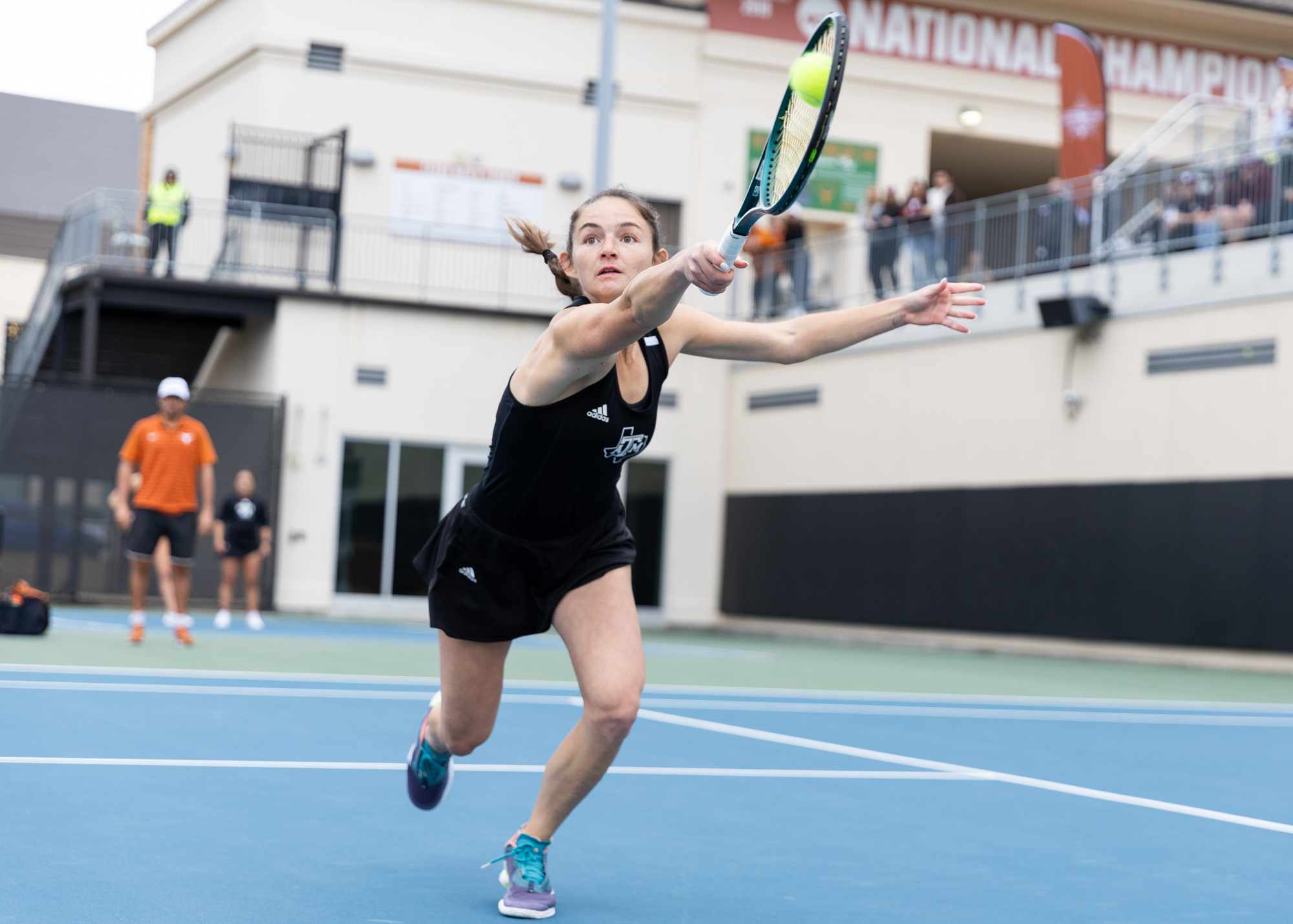 GALLERY: Women's Tennis vs. Texas