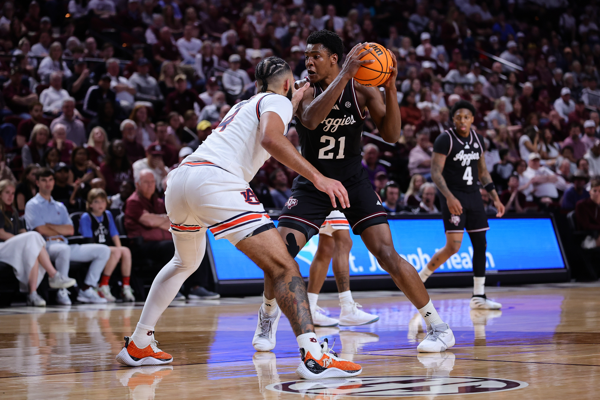 GALLERY: Men's Basketball vs. Auburn