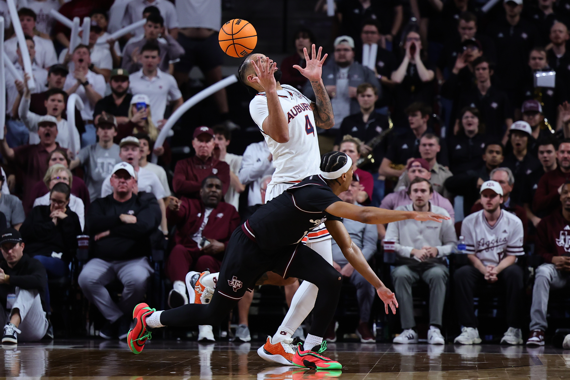 GALLERY: Men's Basketball vs. Auburn