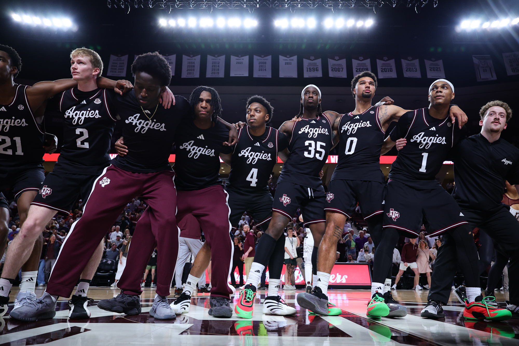 GALLERY: Men's Basketball vs. Auburn