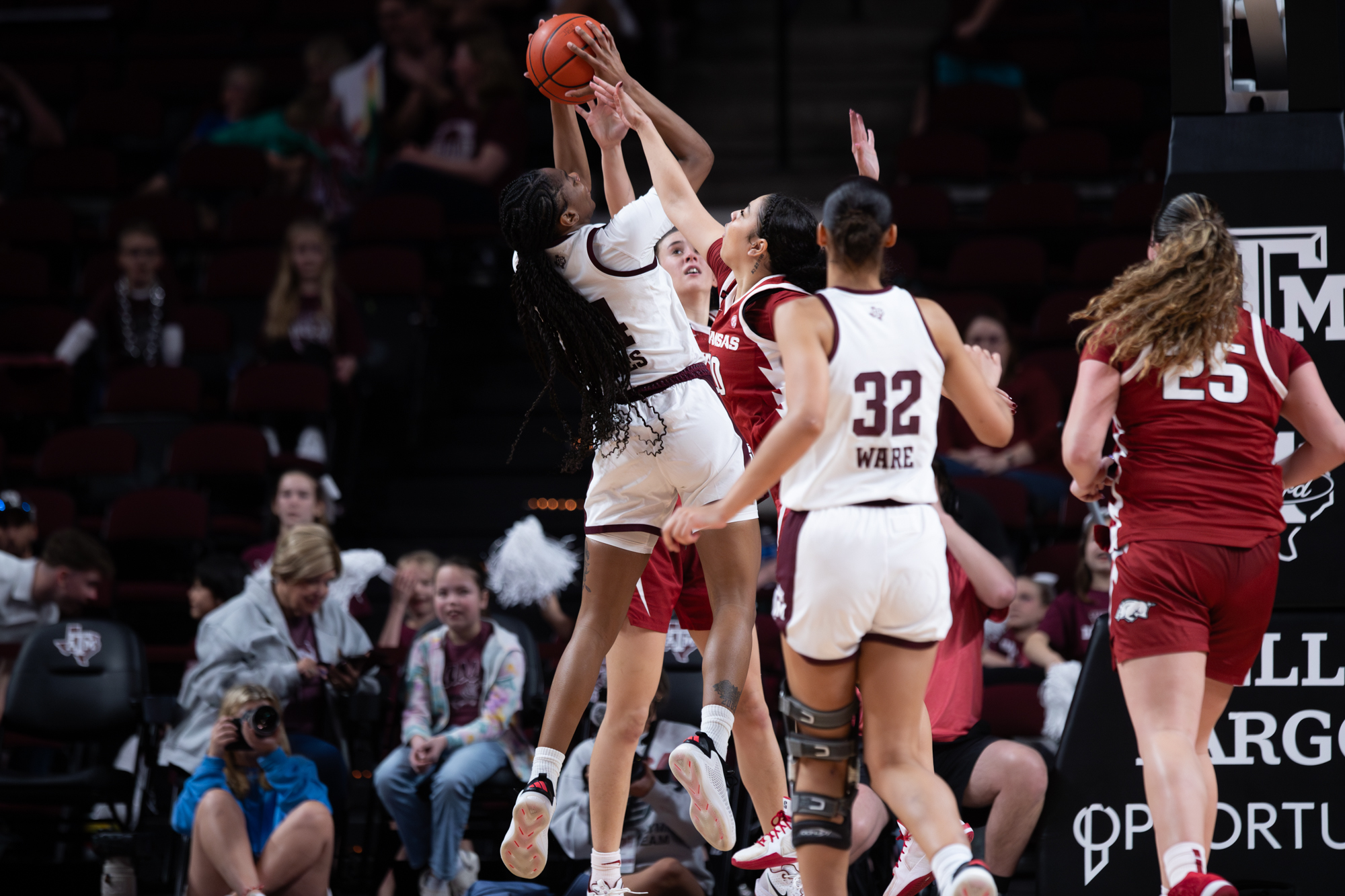 GALLERY: Women's Basketball vs. Arkansas