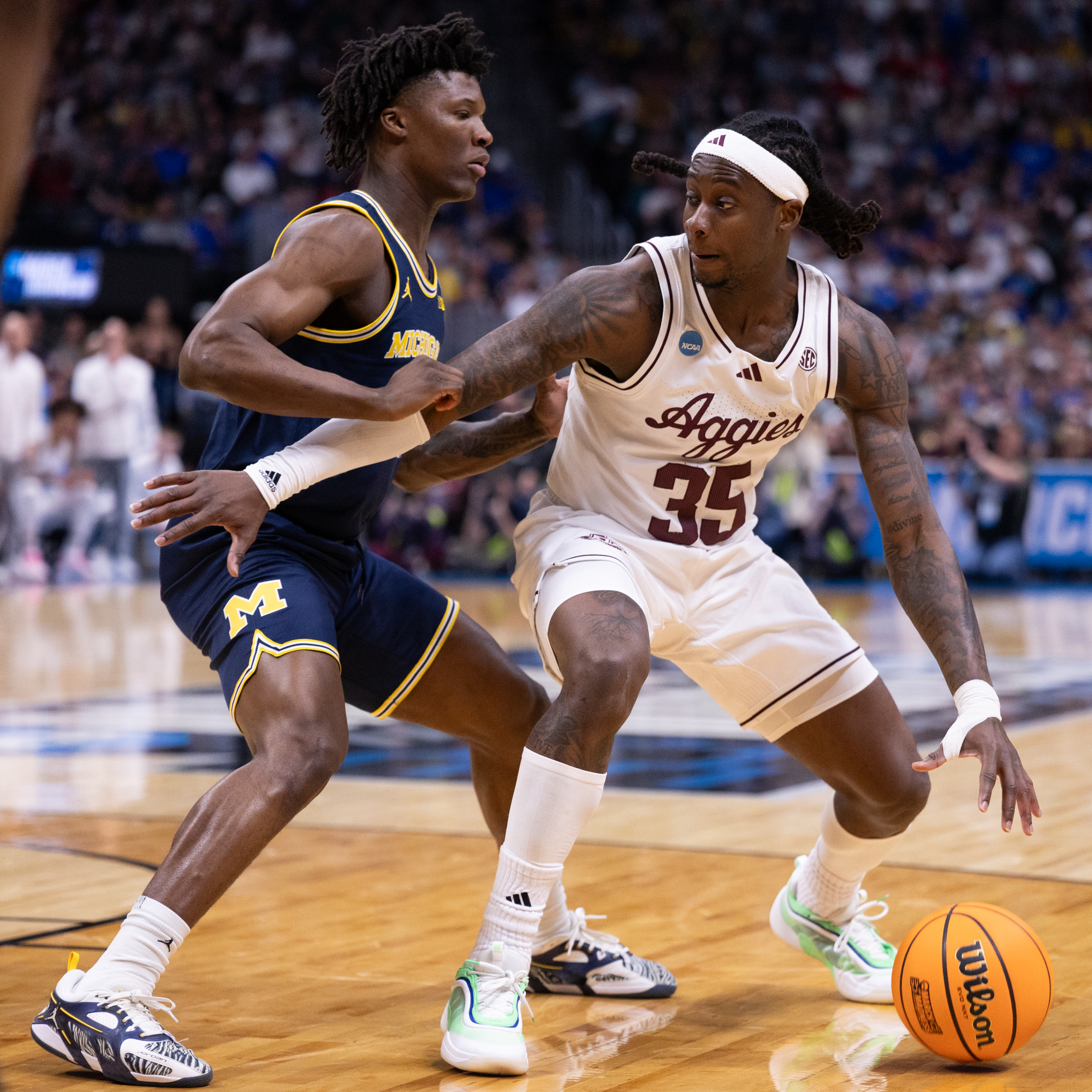 GALLERY: March Madness Texas A&M vs. Michigan