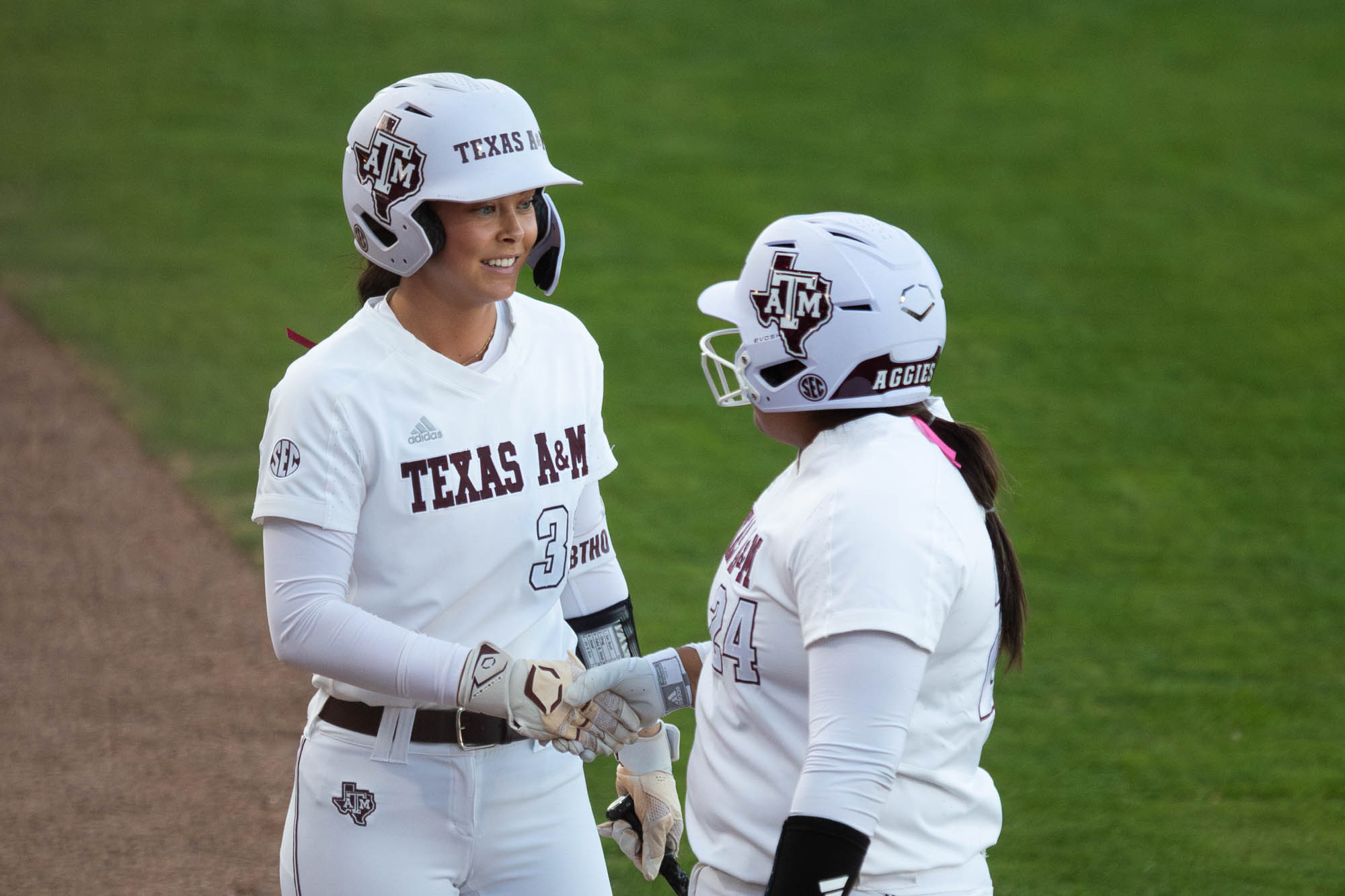 GALLERY: Softball vs. Alabama