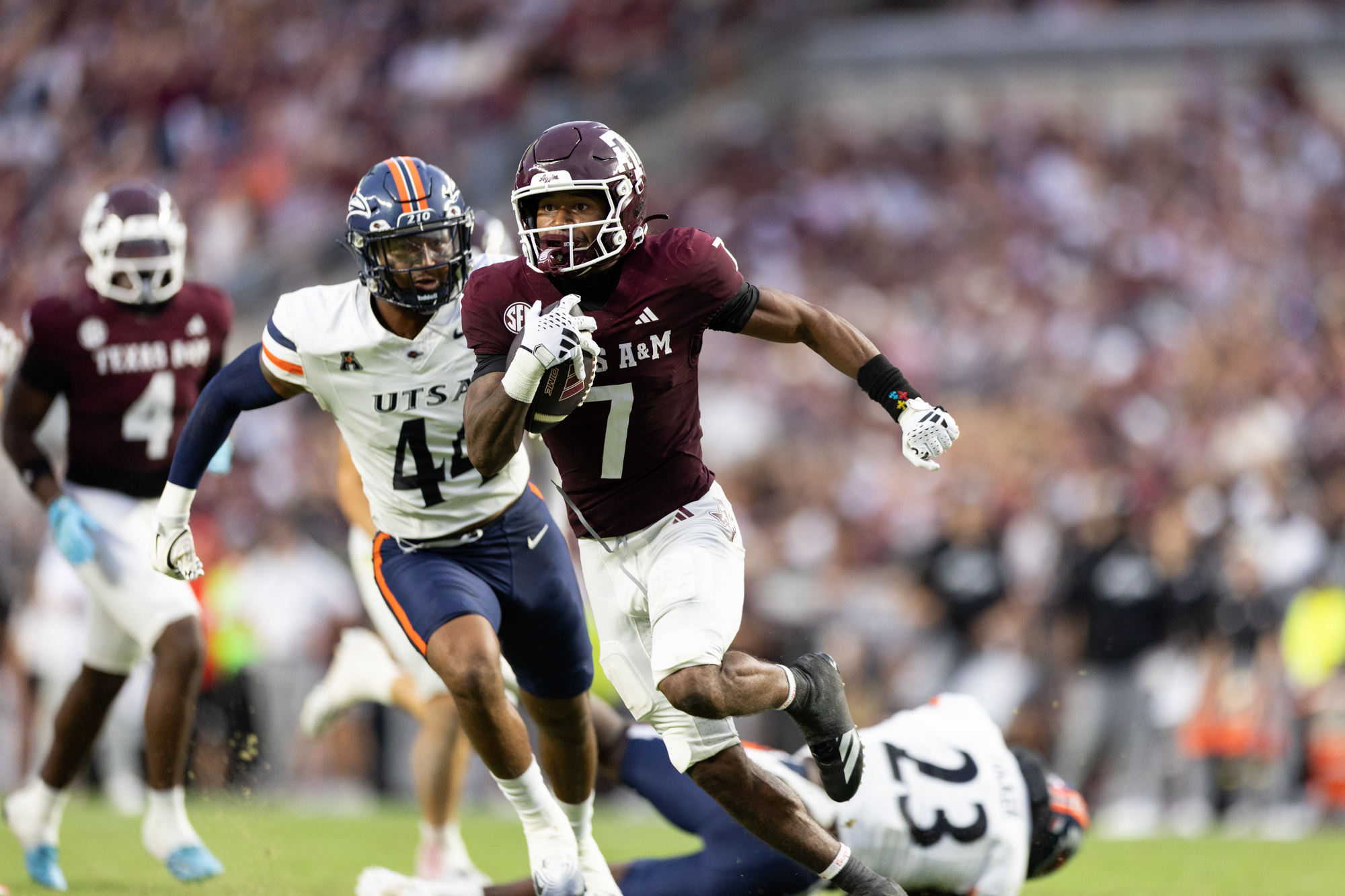 GALLERY: Football vs. UTSA