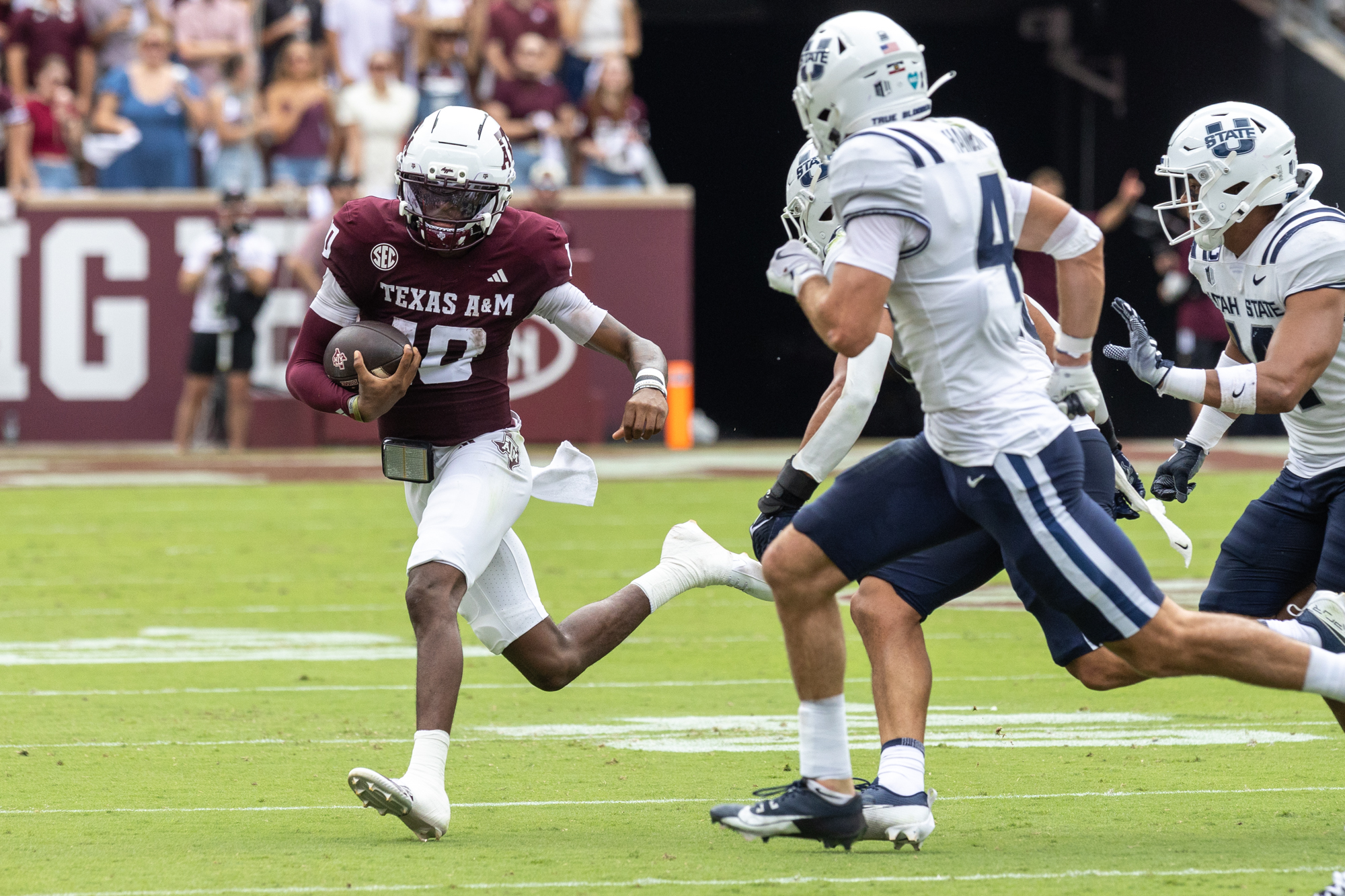 GALLERY: Football vs. Utah State