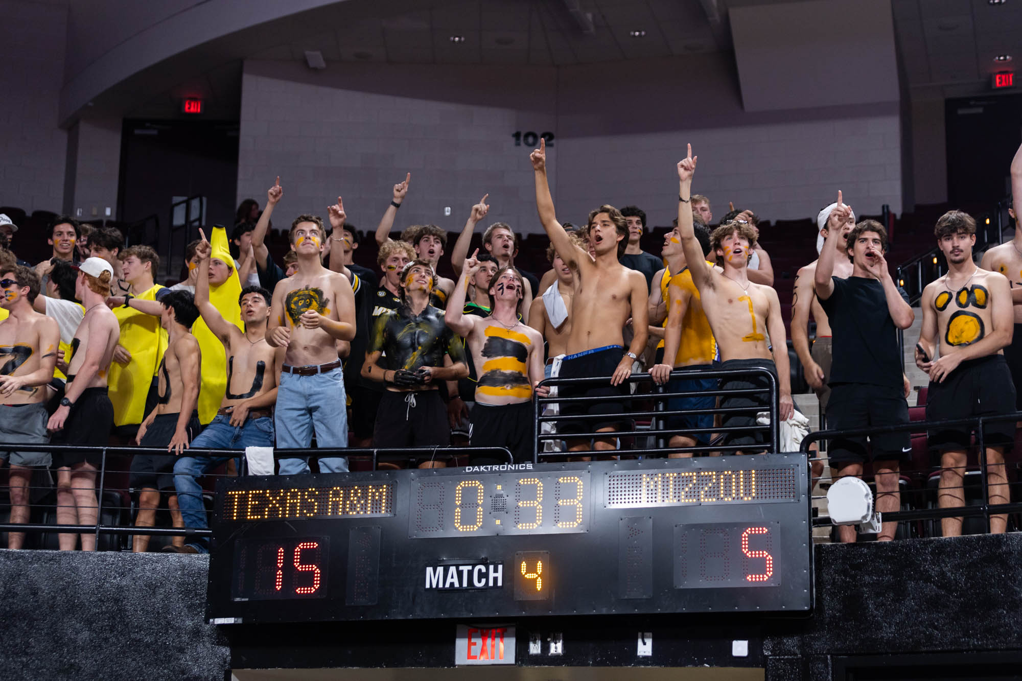 GALLERY: Volleyball vs. Missouri