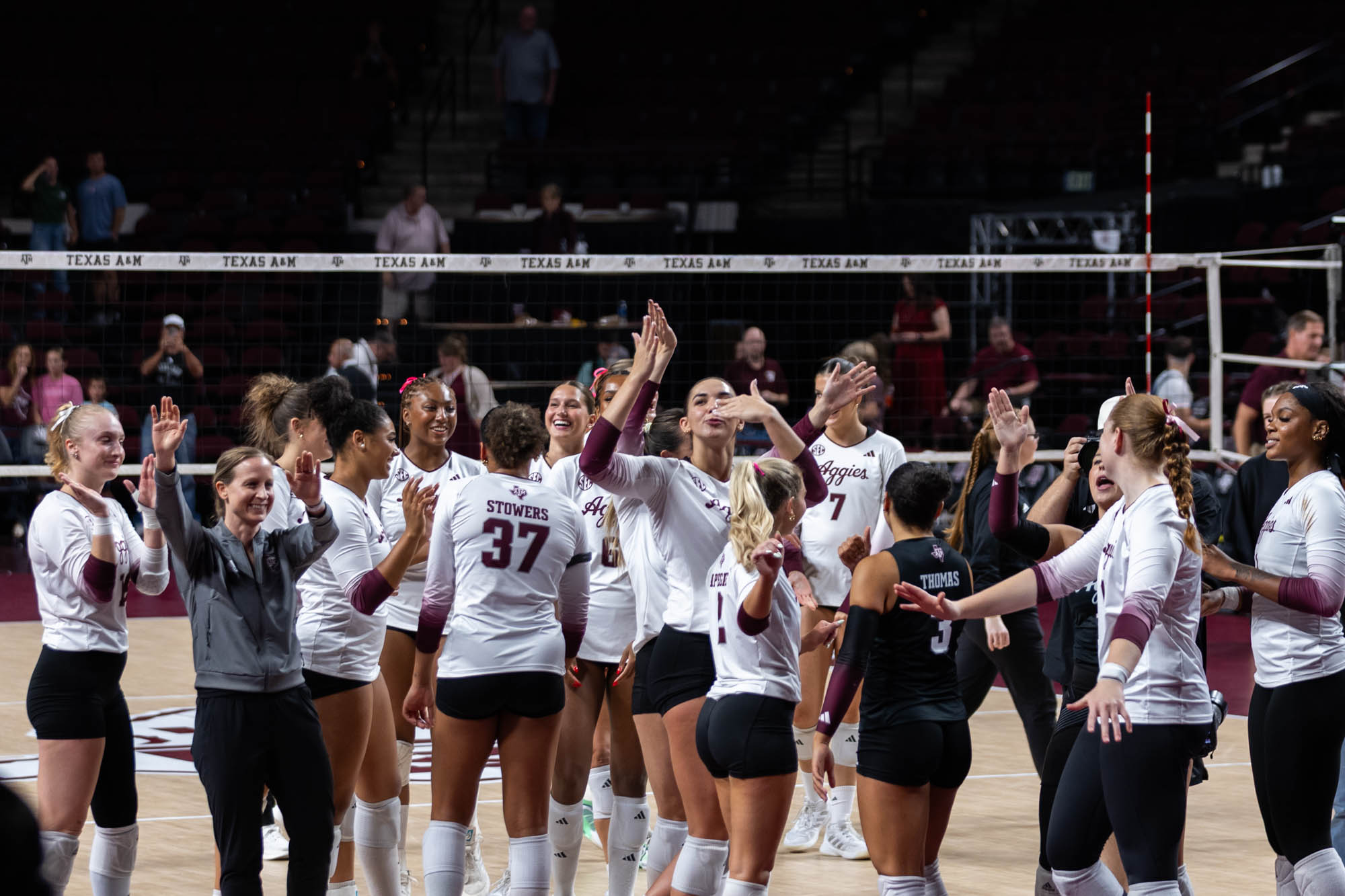 GALLERY: Volleyball vs. Missouri