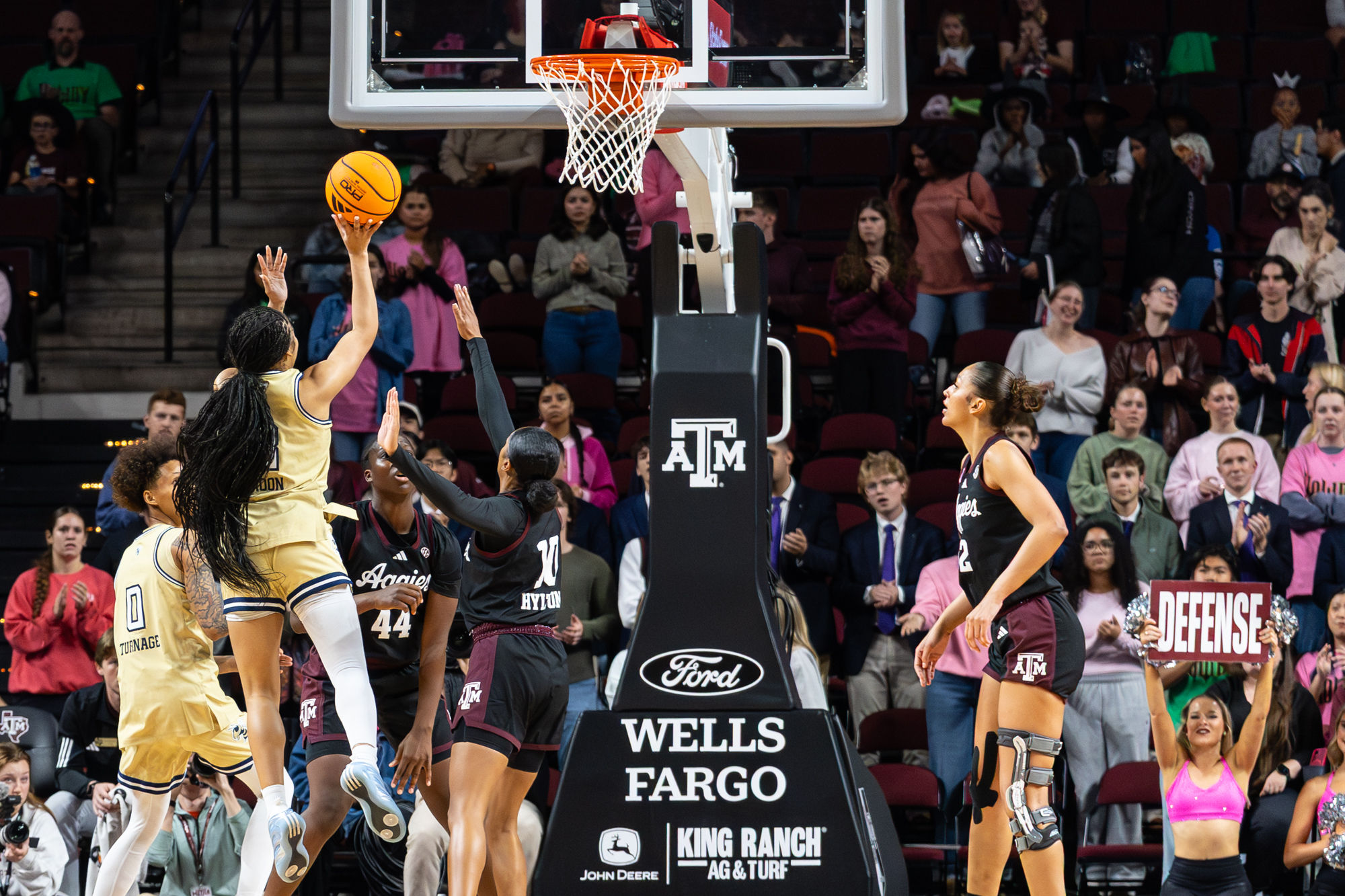 GALLERY: Women’s Basketball vs. Georgia Tech