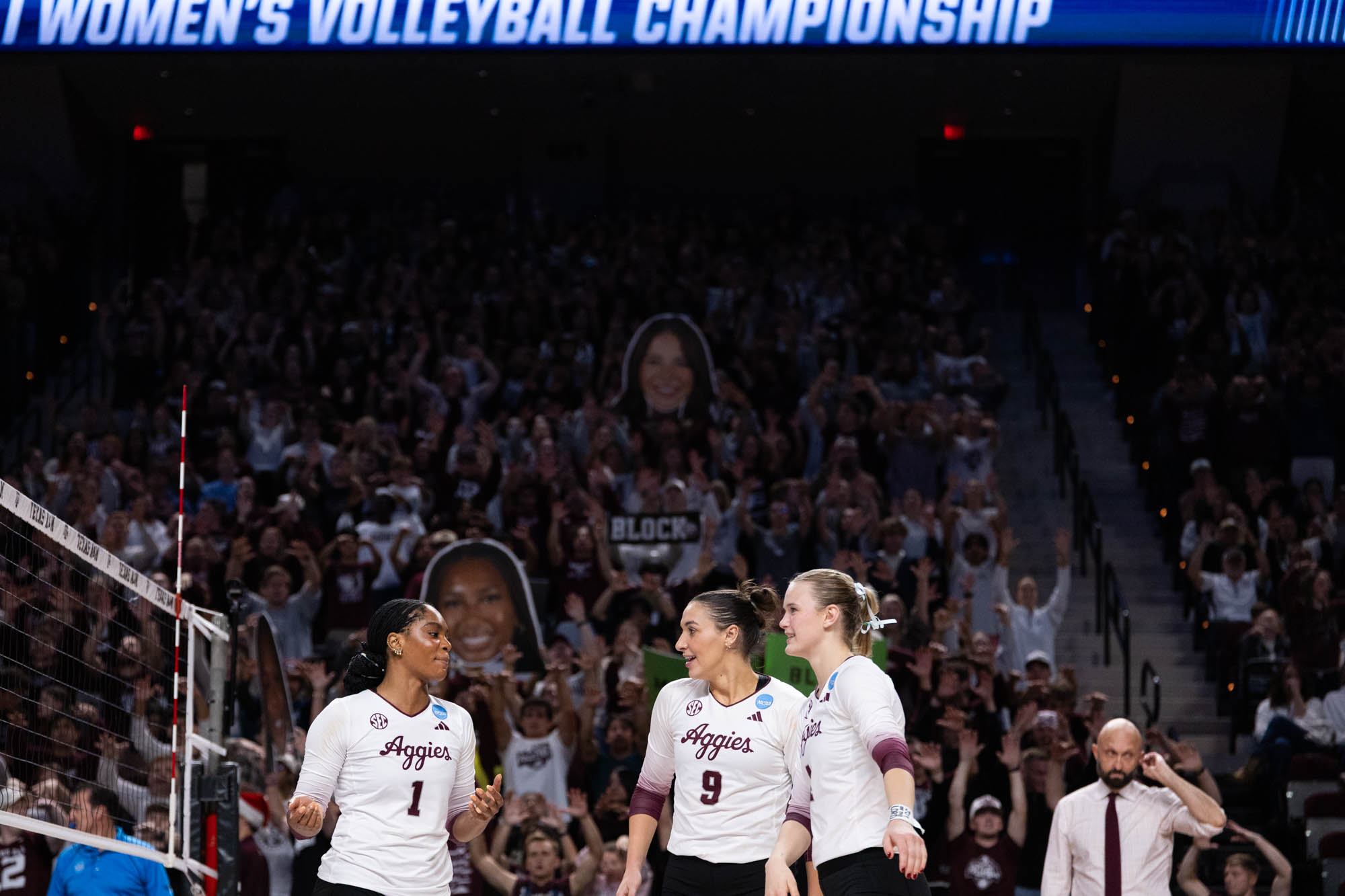 GALLERY: Volleyball vs. TCU