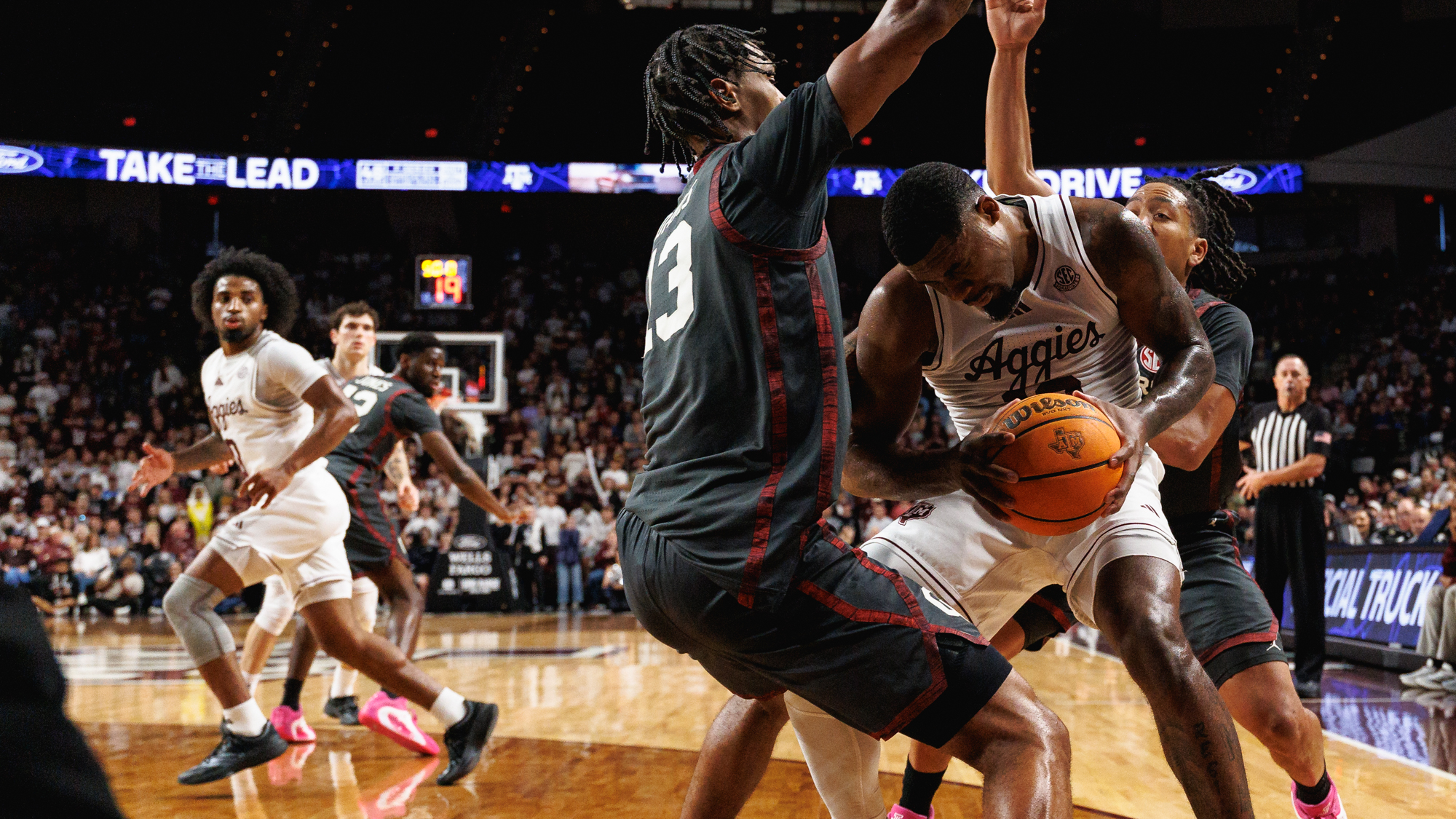 GALLERY: Basketball vs. Oklahoma