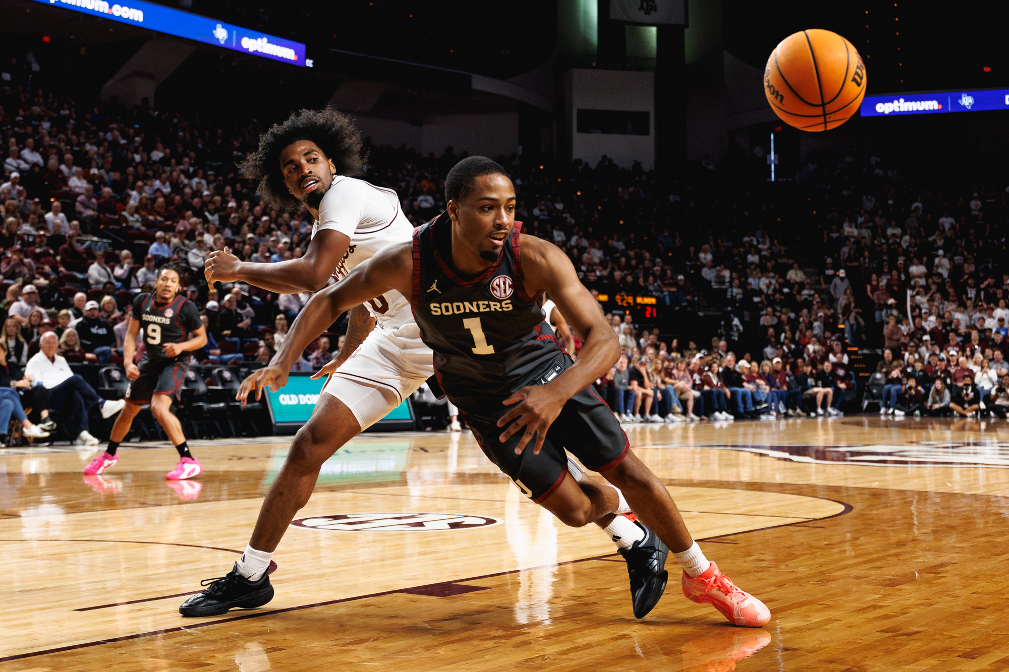 GALLERY: Basketball vs. Oklahoma