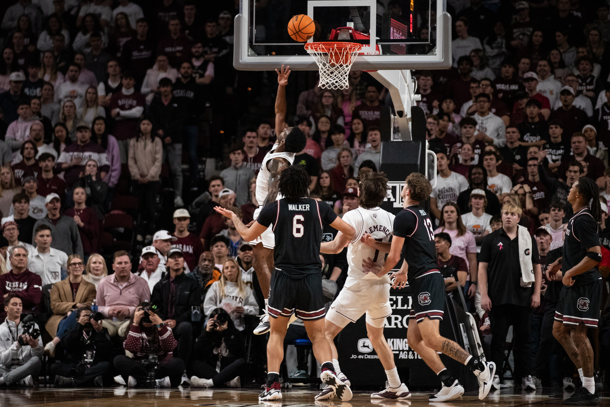 GALLERY: Men's Basketball vs. South Carolina