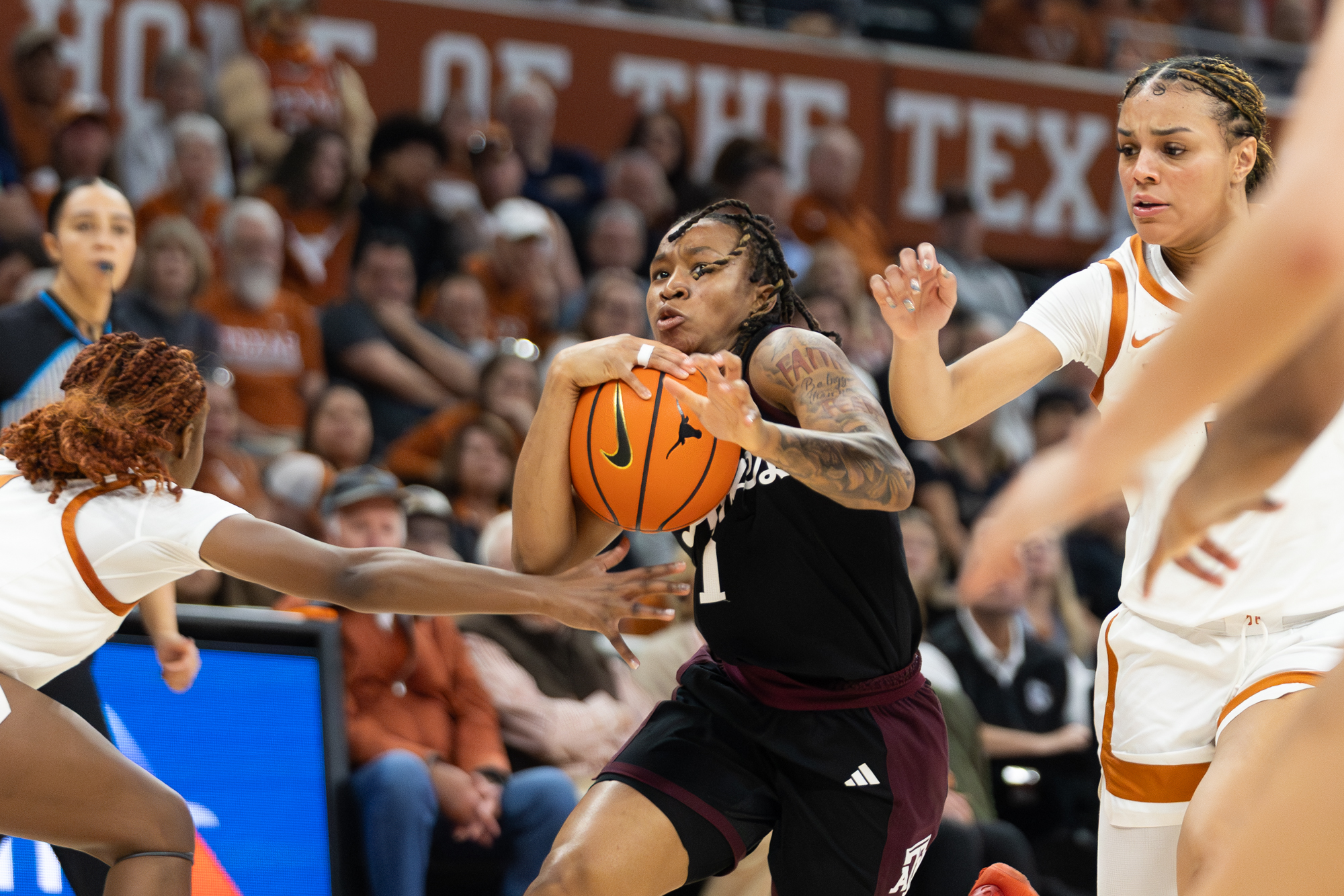 GALLERY: Women's Basketball vs. Texas