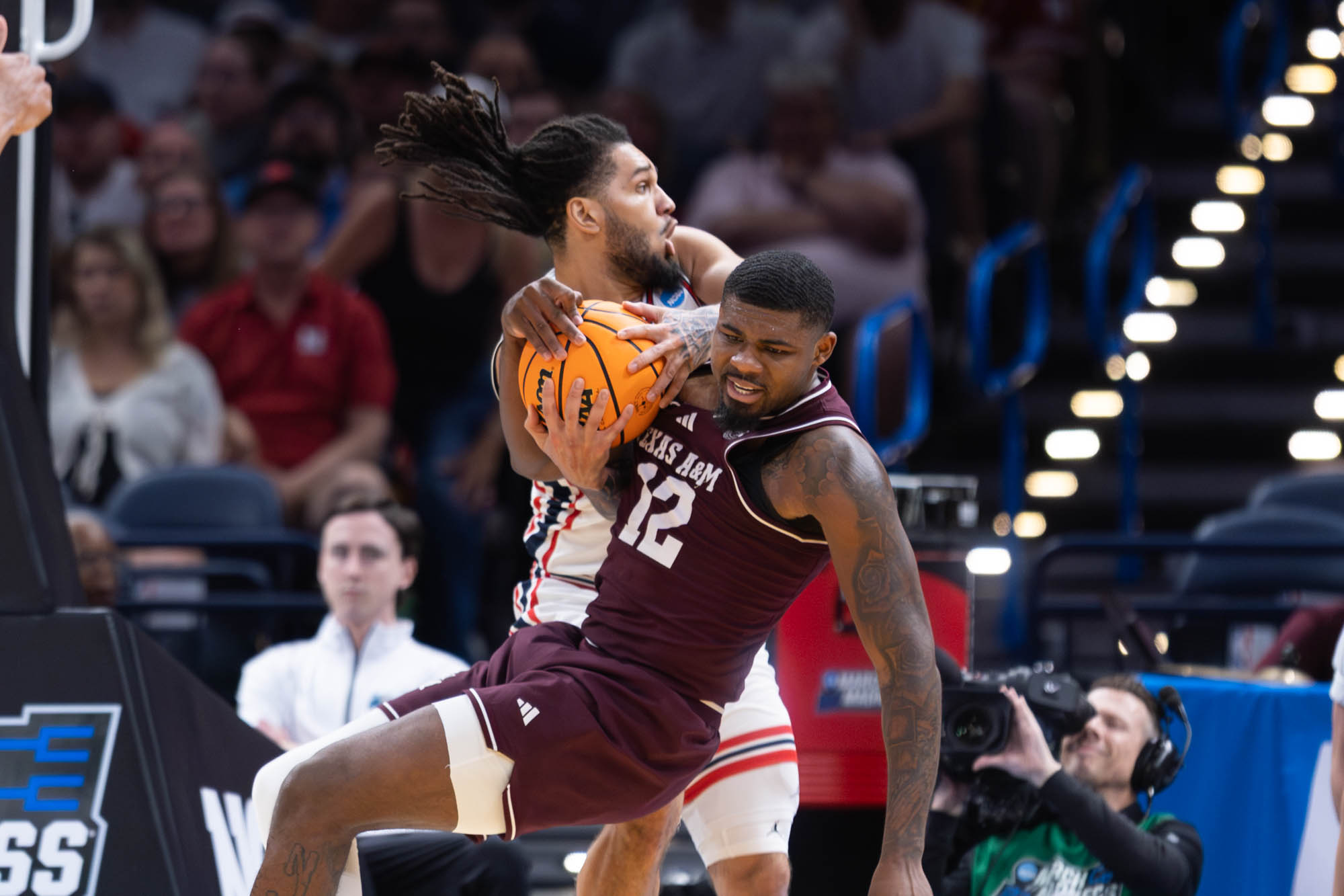 GALLERY: Men's Basketball vs. Houston
