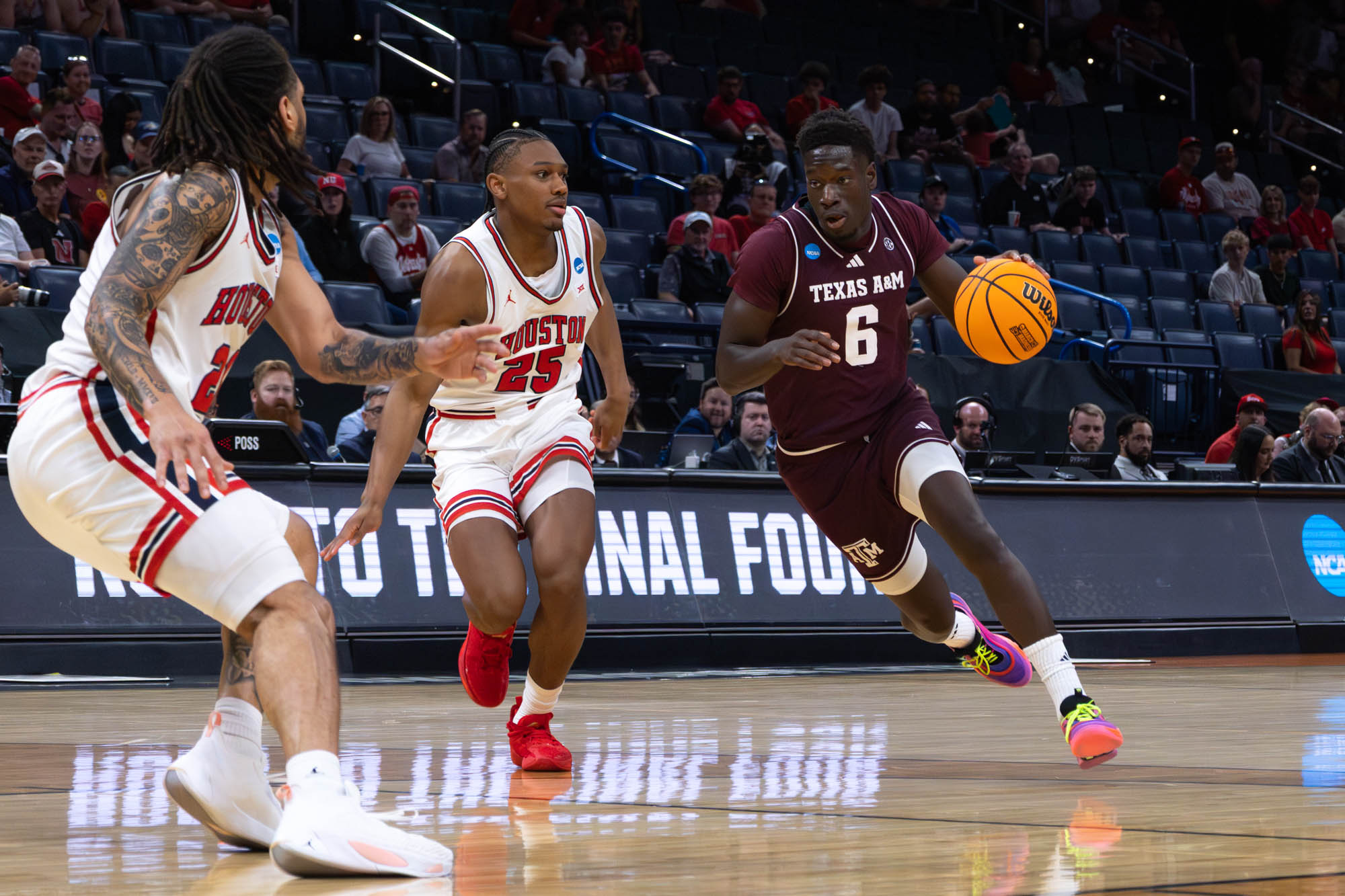 GALLERY: Men's Basketball vs. Houston