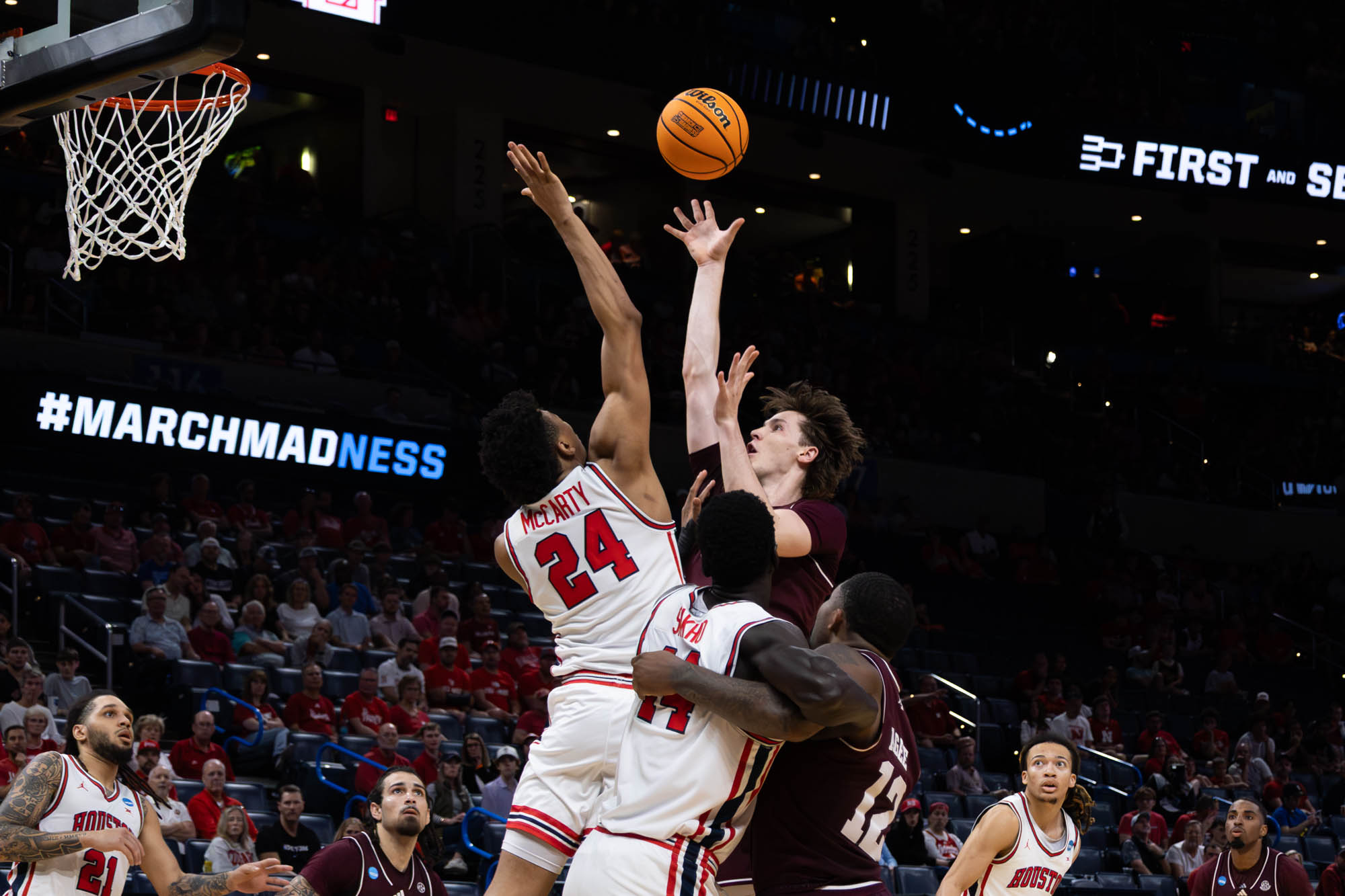 GALLERY: Men's Basketball vs. Houston