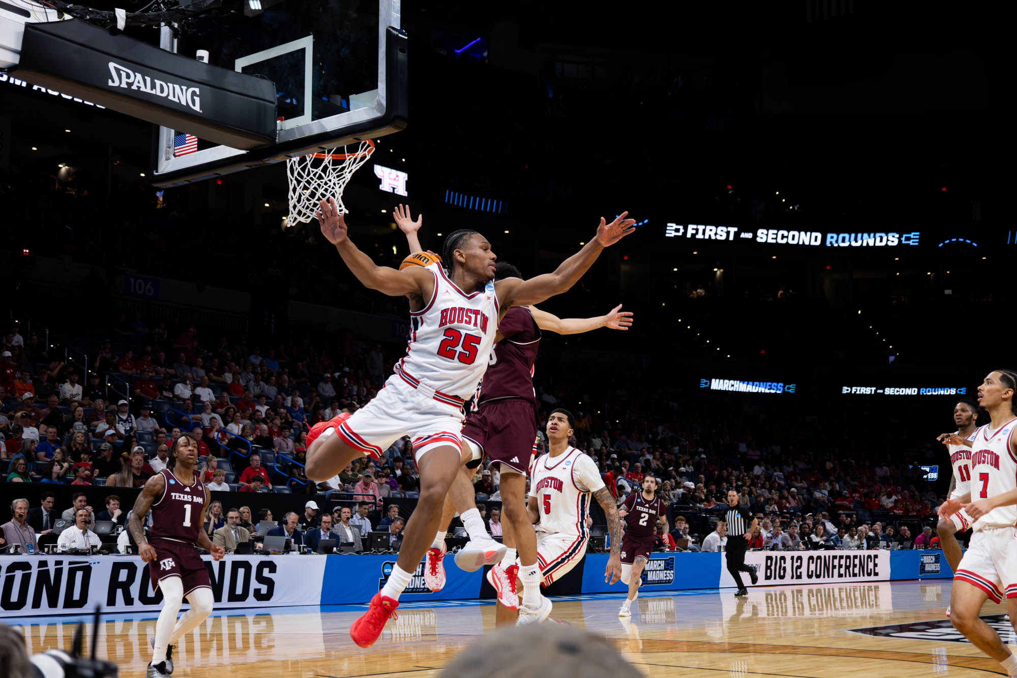 GALLERY: Men's Basketball vs. Houston