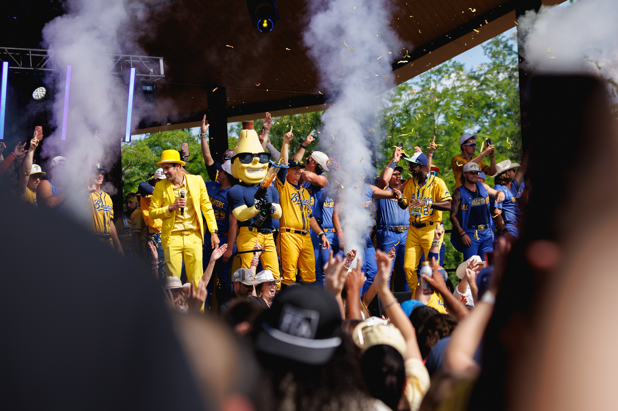 GALLERY: Banana Ball - Savannah Bananas vs. Texas Tailgaters