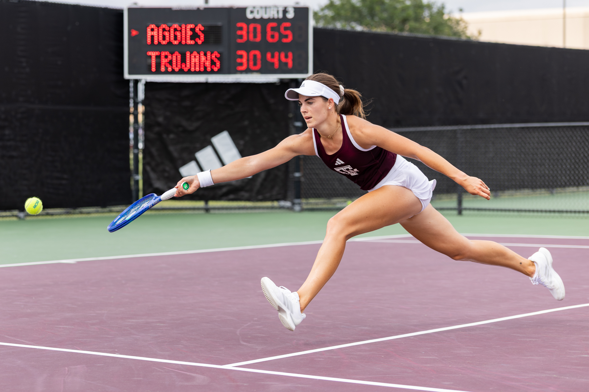 GALLERY: Women's Tennis vs. USC in the NCAA Super Regional Championship
